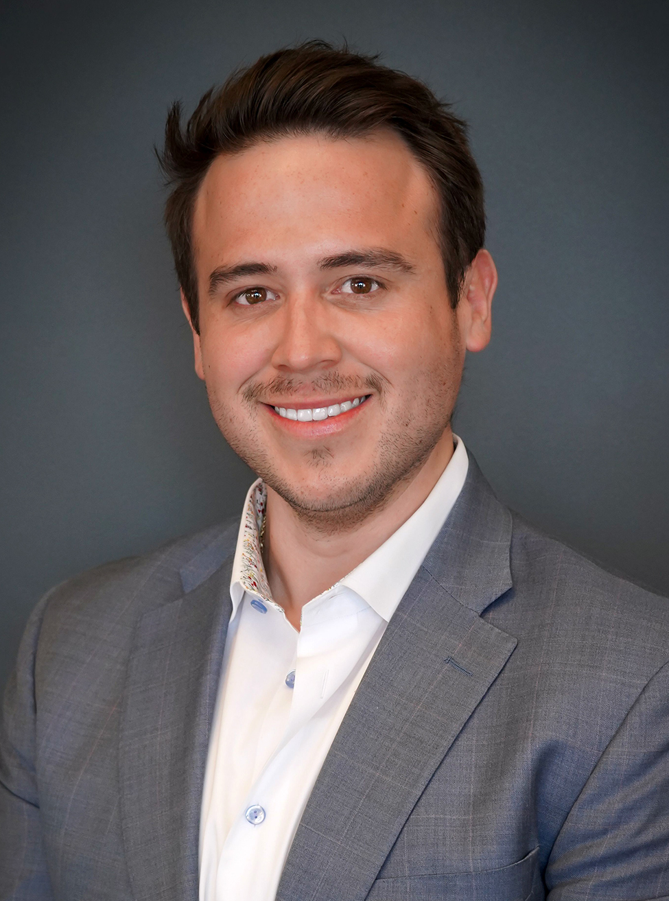Joseph Modena Joseph G. Medina - Top Execs